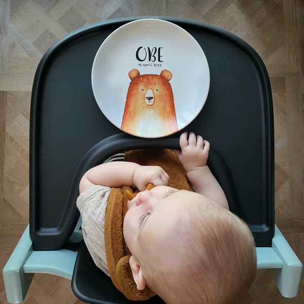 gepersonaliseerd-kinderservies-beer-en-obe